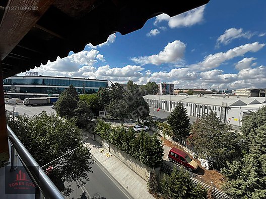 Atatürk Mahallesinde İki Balkonlu Kiralık 2+1 Daire