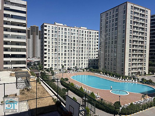 BAHÇEŞEHİR MAXİMOON EVLERİNDE 2+1 DAİRE TEMİZ EŞYALI SİTE İÇİNDE